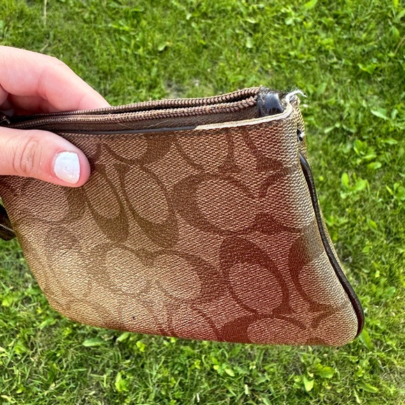 NWT Coach Women's Mini Skinny ID Case & Pre-Loved Monogram Zip Mini Clutch Set - Picture 6 of 10